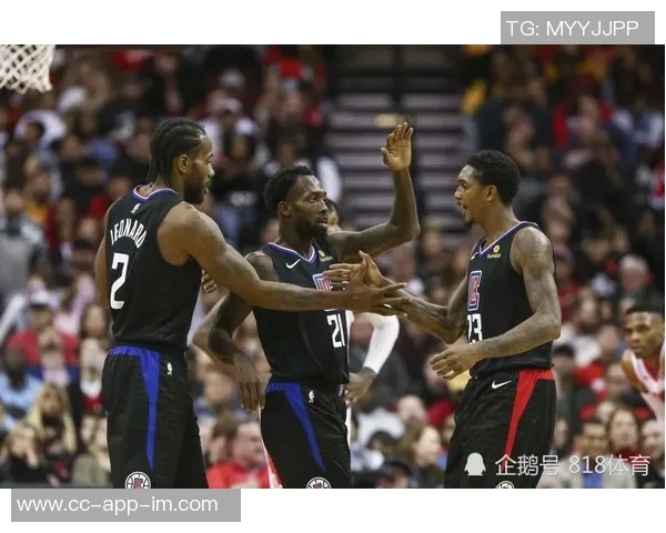 路威强调快船需确保小卡健康上场继续发挥领袖作用